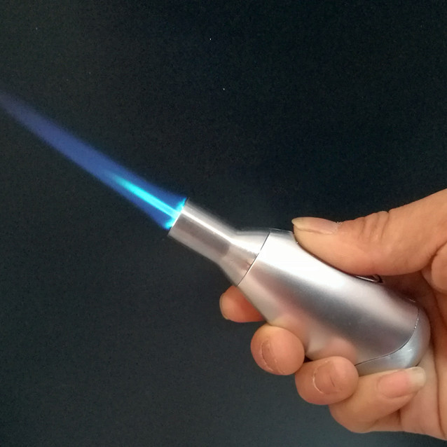 便捷式小号焊枪防风直冲打火机喷火枪点烟香O雪茄艾灸点火器喷枪