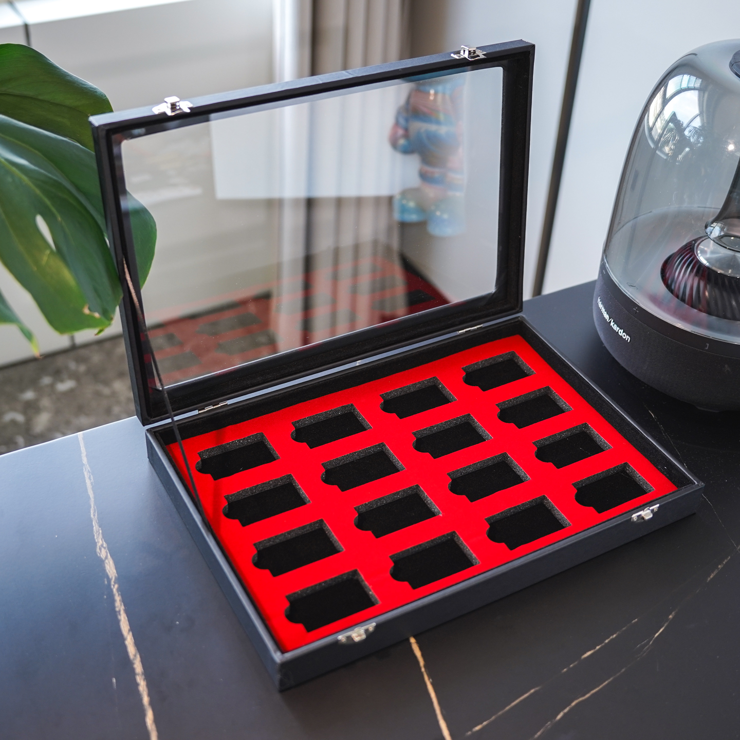 16格黑皮高端防尘火机收纳盒