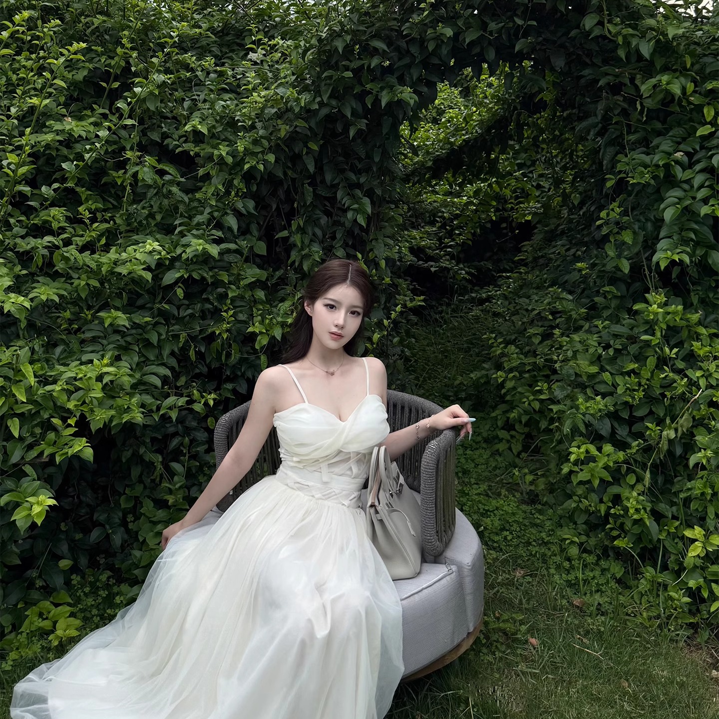 Layyyy网纱修身法式轻礼服连衣裙