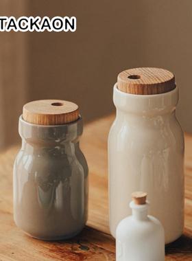 韩国进口tackaon陶瓷调料瓶防潮厨房调料罐家用旋转撒粉调料瓶罐