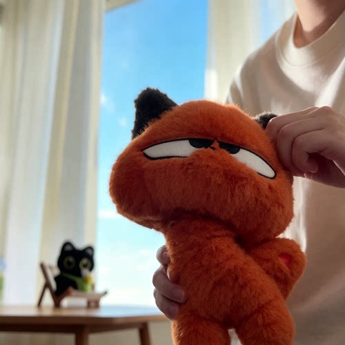 可爱高冷橘猫毛绒抱枕