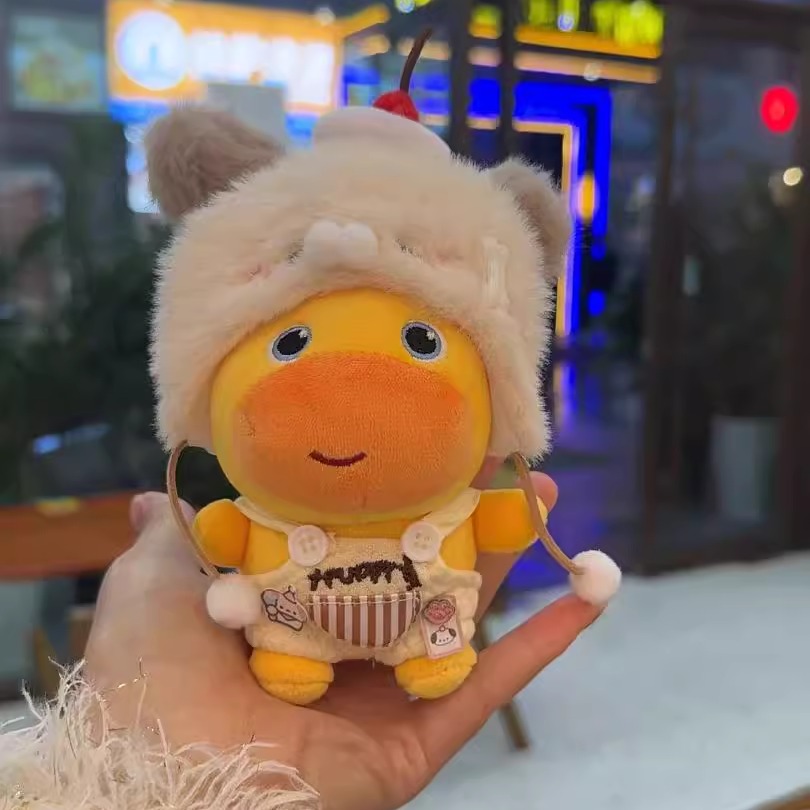 正版水豚噜噜汪崽套装采蜜熊娃衣