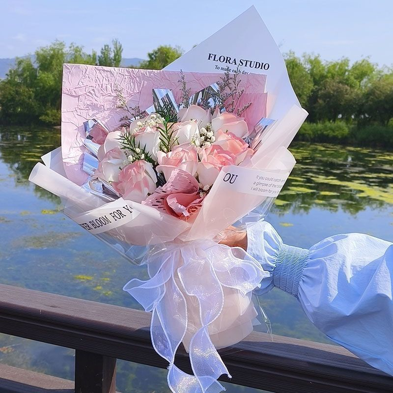 生日礼物仿真玫瑰永生满天星真花成品花束毕业拍照送闺蜜情人节