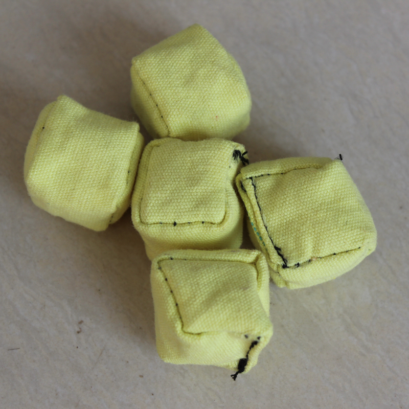 2cm一套小丢沙包童年玩具迷你抓石子游戏沙子填充帆布耐磨可定做