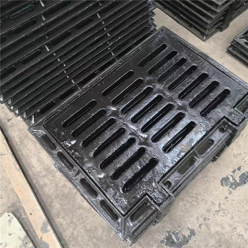 山东球墨铸铁井盖轻型圆形方形井盖雨水井盖雨水篦子dn500