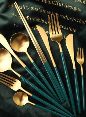采购产品深绿色不锈钢刀，叉子，勺子，甜点勺子，家用水果叉子，
