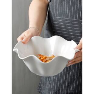 陶瓷碗家用大号高级感荷叶边2025新款陶瓷餐具水果沙拉碗纯白汤碗