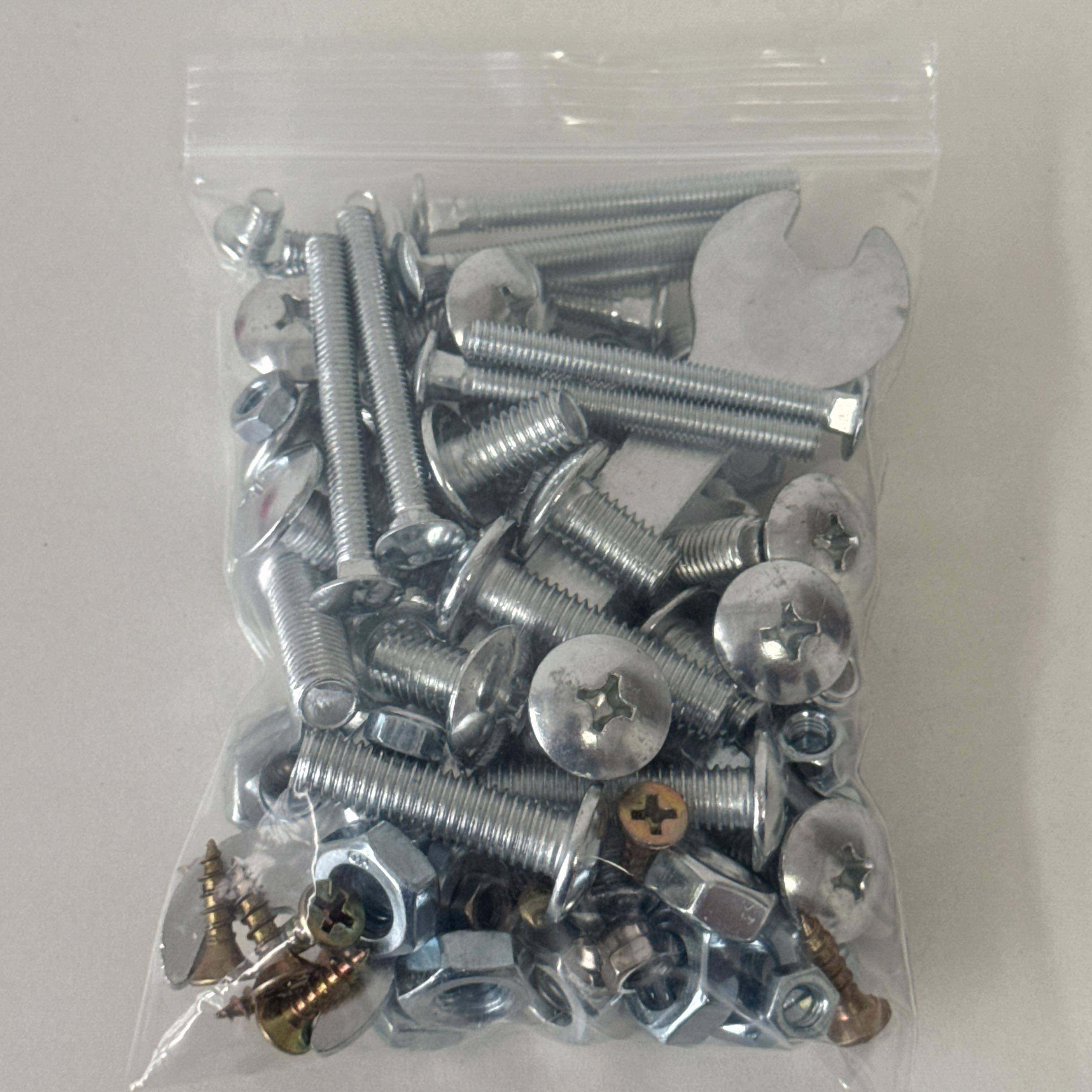 各种课桌椅螺丝配件靠背椅凳螺丝长度马车螺丝学螺丝辅导班培训桌