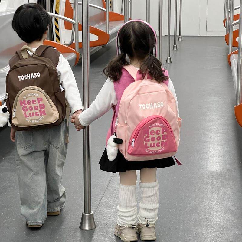 韩版幼儿园书包女童可爱刺绣双肩包轻便中大班减负男童外出背包潮