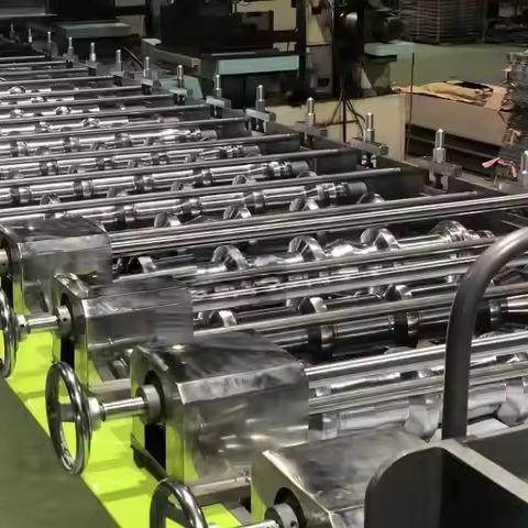 专业生产双层成型机双层屋面板辊压成型机双层镀锌板压瓦机,五金/工具,其他机械五金,淘宝优惠券,粉丝福利购,淘宝优惠卷