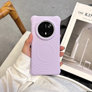 C家壳波漾磁吸液态硅胶适用华为mate60手机壳mate70奶黄色Pura70亲肤软糯防滑耐脏四角加厚防摔P70高级感女