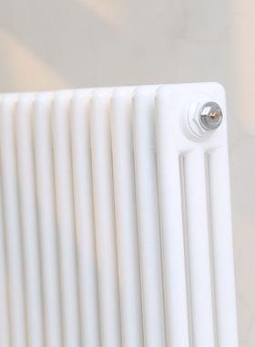 暖气片钢三柱HCGZ3 家用低碳钢制壁挂客厅卧室散热器工程厂家直销