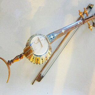 新疆民族乐器艾捷克演奏乐器家居装 饰摆件