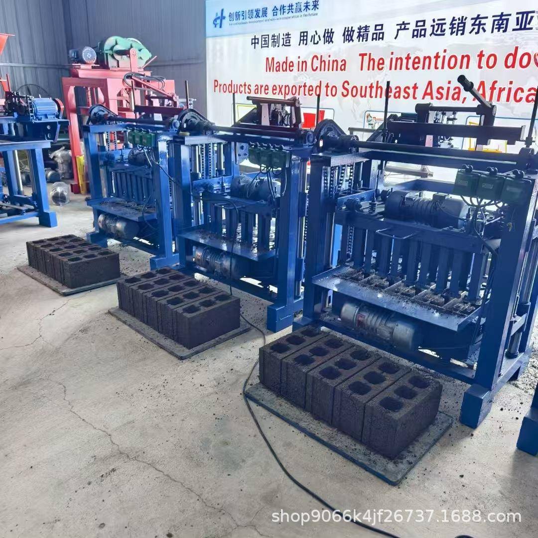 非洲直销直推式免烧水泥砖机设备移动式柴油机版水泥制砖机