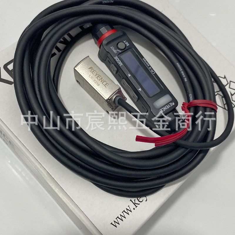 全新原装日本LR-X50/100/250激光传感器标准型电缆类型全新,电子/电工,新风配件,淘宝优惠券,粉丝福利购,淘宝优惠卷