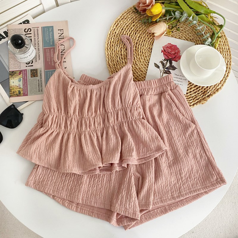 夏季时尚百搭荷叶边短款吊带上衣+松紧高腰阔腿短裤休闲裤两件套