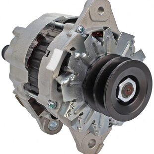 三一205C挖机发电机适用三菱4M50发电机