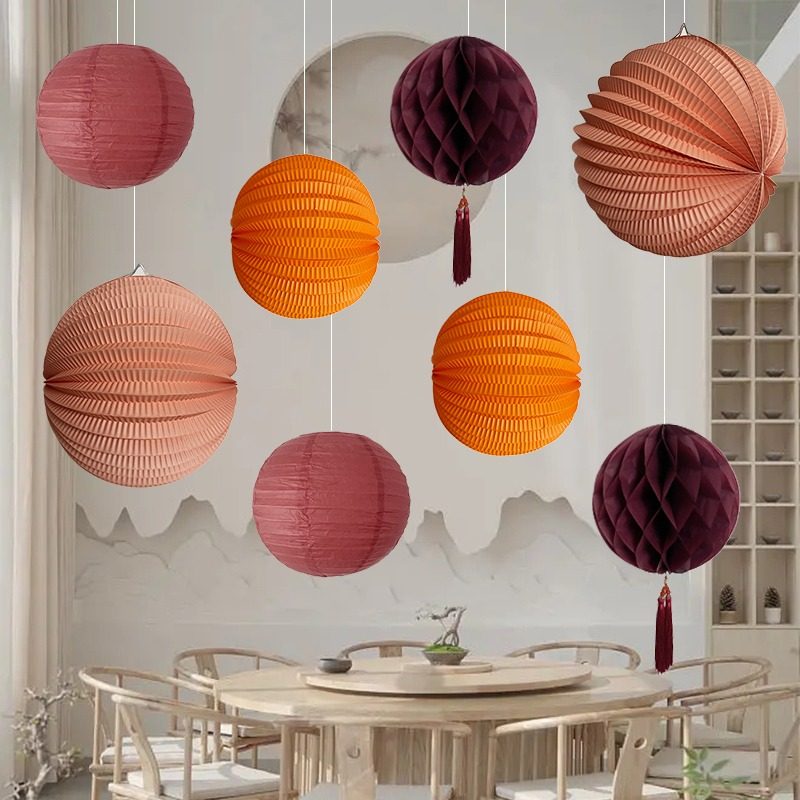 过新年元宵春节橱窗拉花纸灯笼红色纸球装饰布置吊顶氛围挂件婚房