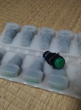 APT  LA39-E  1开1闭220v  绿色圆形自复位