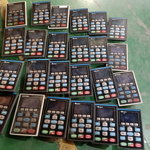 议价台达C2000 CP2000系列操作面板 KPC-CC01