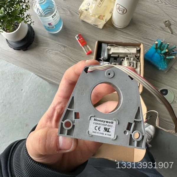 Honeywell传感器CSNS300F-003正品包邮议价也可维修