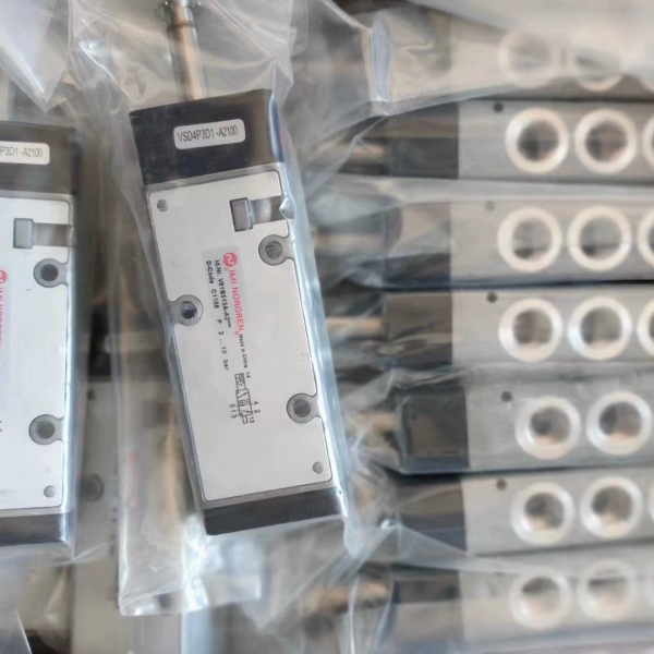 诺冠电磁阀V60A413A-A2、V61B513A-A2诺冠电磁阀