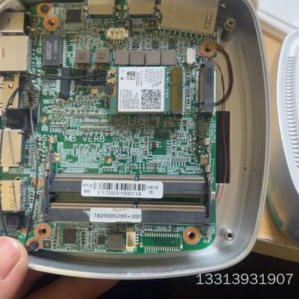 3865U小主机 三台 都点，按配件处理 4代内存 可以议价也可维修