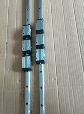 拆机tbi直线导轨h15vl，轨长830，成色漂亮无间隙，标（请询价）