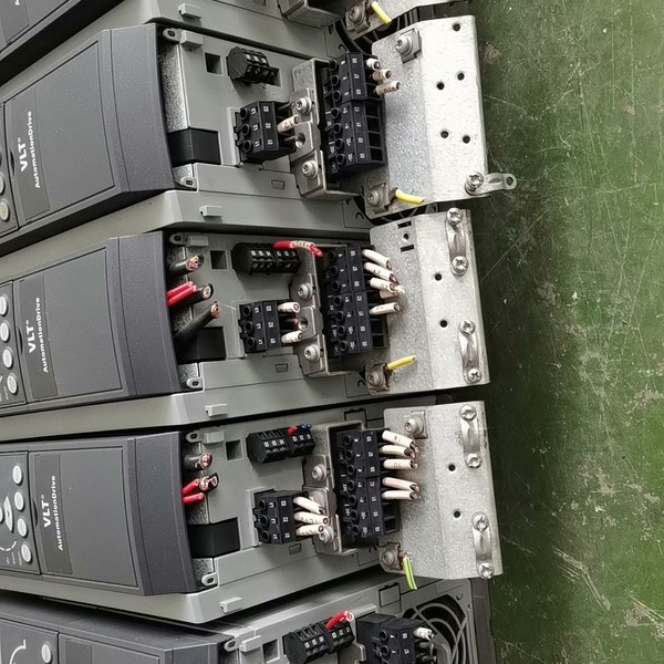 丹佛斯FC-302P2K2T5E20H/3KW/1.5/0.【议价】