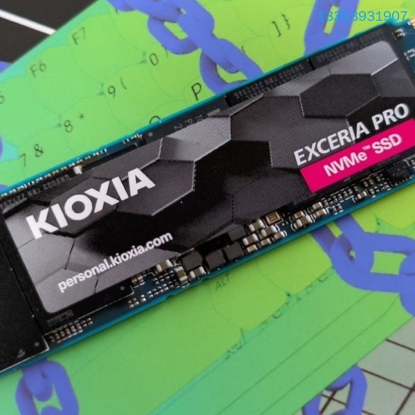 固态硬盘 铠侠 KXG50ZNV512G 512G NV议价也可维修
