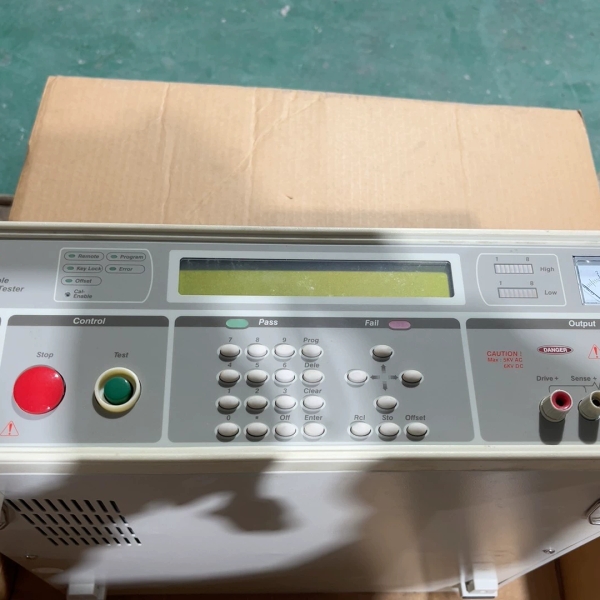 台湾省铨华Zentech9032C，功能正常，成色如图，，人【议价】