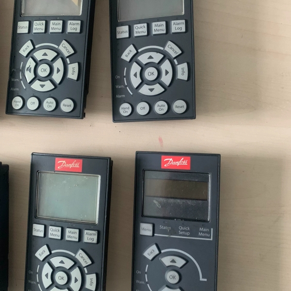 丹佛斯变频器面板LCP101 1个，功能好，100每个。