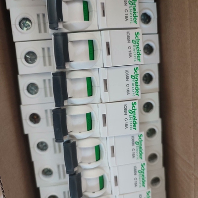 议价IC65N系列空气开关断路器A9F18116空气开关1