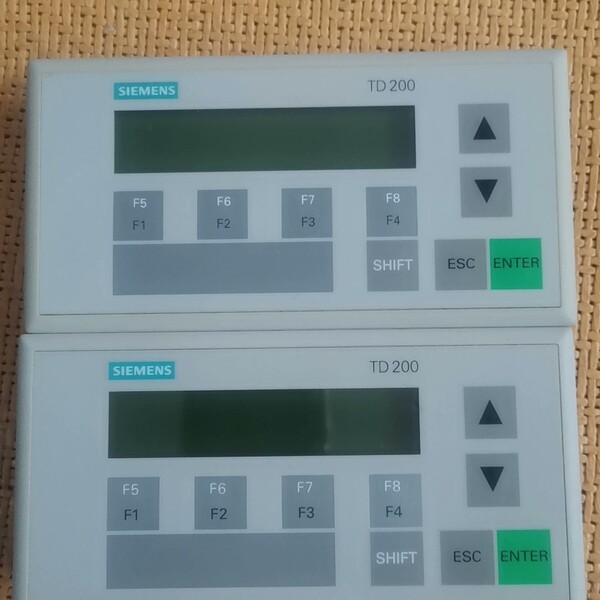 议价6ES7272-0AA30-0YA0,TD200，功能完好，