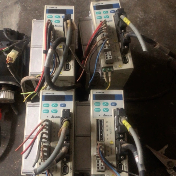 议价台达伺服ASD一A0721一AB和ECMA一C30807GS