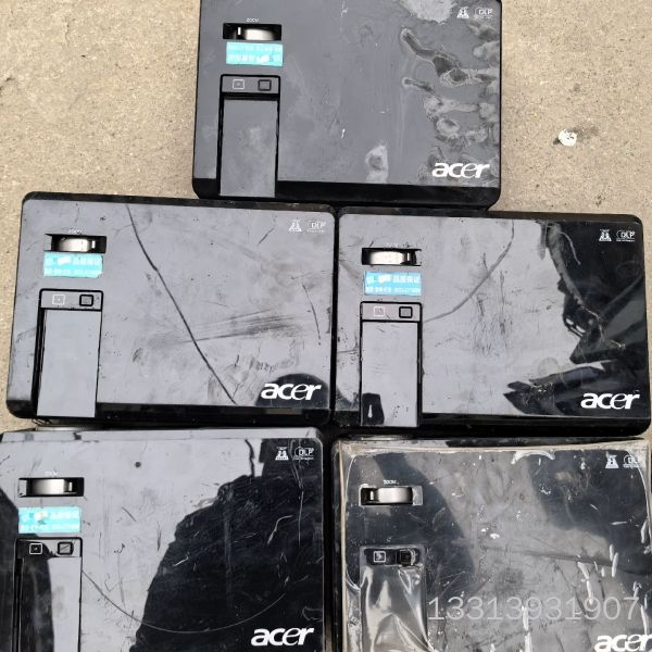 宏基X1161A投影仪五台，学校换新淘下来的功能，成议价也可维修