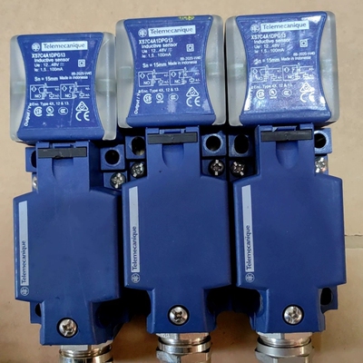 施耐德电感式接近开关XS7C4A1DPG13工程剩余280（请询价）