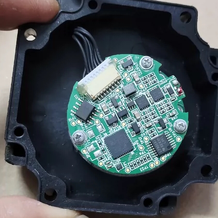 汇川编码器EA33B20H5M1,内孔尺寸6mm。注意这个是