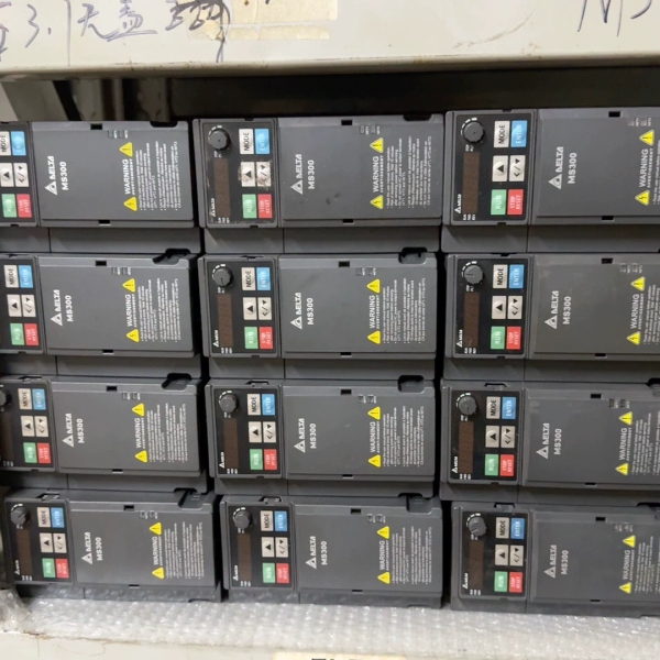 台达 MS300 变频器，VFD9A0MS43ANSAA，3