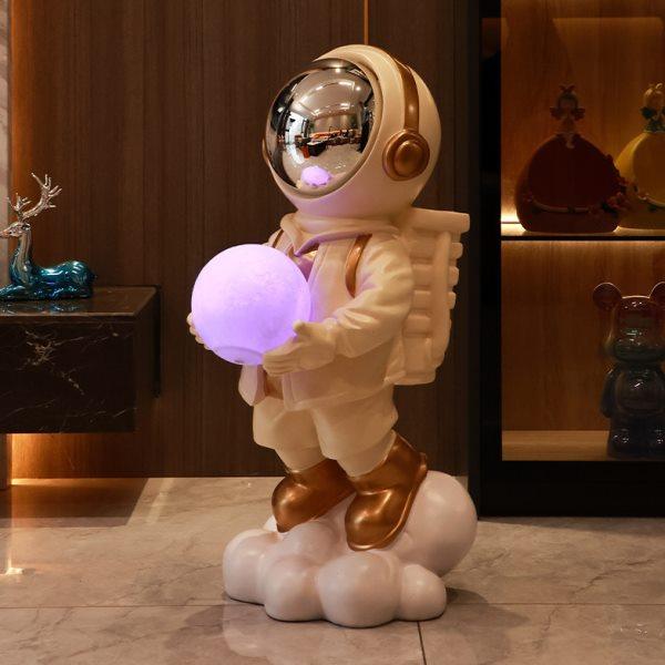 宇航员落地大摆件客厅家居电视柜沙发旁装饰品储蓄罐乔迁新居礼品,家居饰品,落地摆件,淘宝优惠券,粉丝福利购,淘宝优惠卷