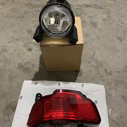 东风风光330S前雾灯 后雾灯总成 东风风光330s前杠灯 后杠灯总成