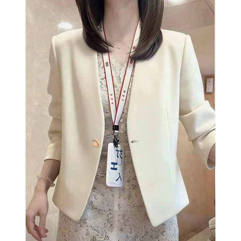 夏季轻薄透气无领小个子女士西装