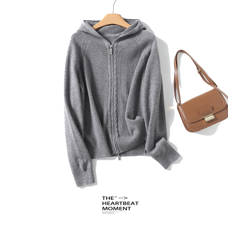【大潘专享】女士连帽拉链纯色羊毛衫秋冬长袖绵羊毛针织衫BN933