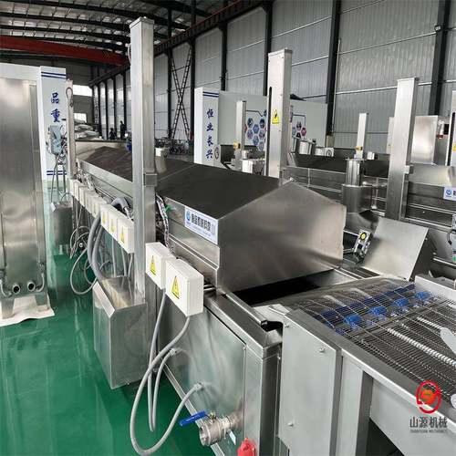 茄子串上浆油炸流水线 藕串挂浆机 天妇罗薯塔裹浆油炸生产线