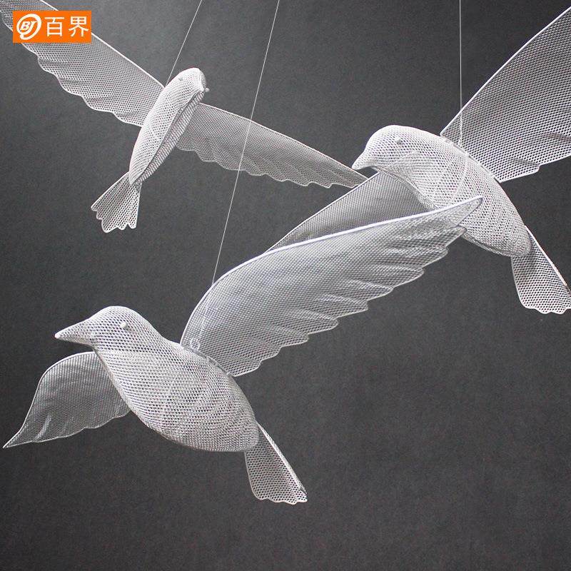百界新款铁艺发光飞鸟吊顶装饰婚庆道具带翅膀空中舞台挂件婚礼