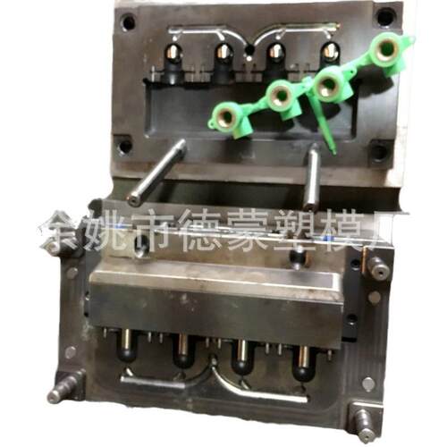 厂家供应PVC水管管件移动式模具 管件注塑多型腔管件模具