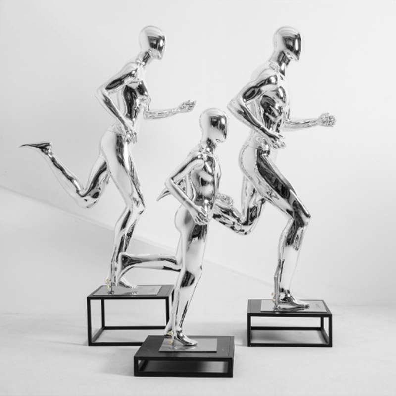 电镀银肌肉运动模特男女