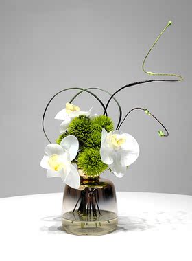 现代轻奢彷真花艺摆件洽