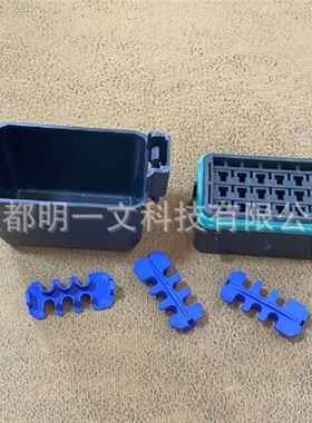 Littelfuse/保险丝座 PDM31003ZXM  PDM 200A 18C Blk