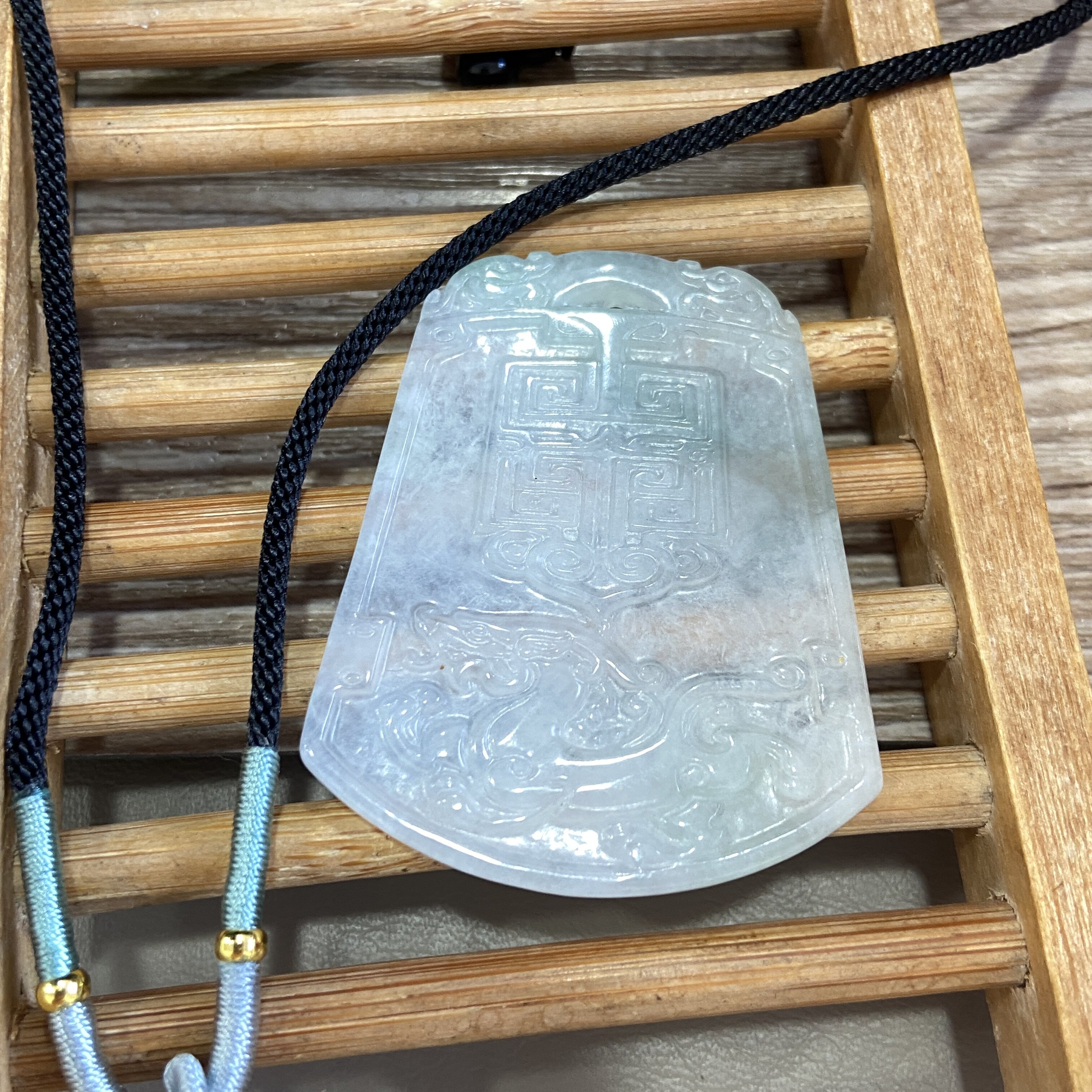 天然缅甸翡翠仿古龙牌玉吊坠挂件冰种飘绿花老坑a货带证书4888